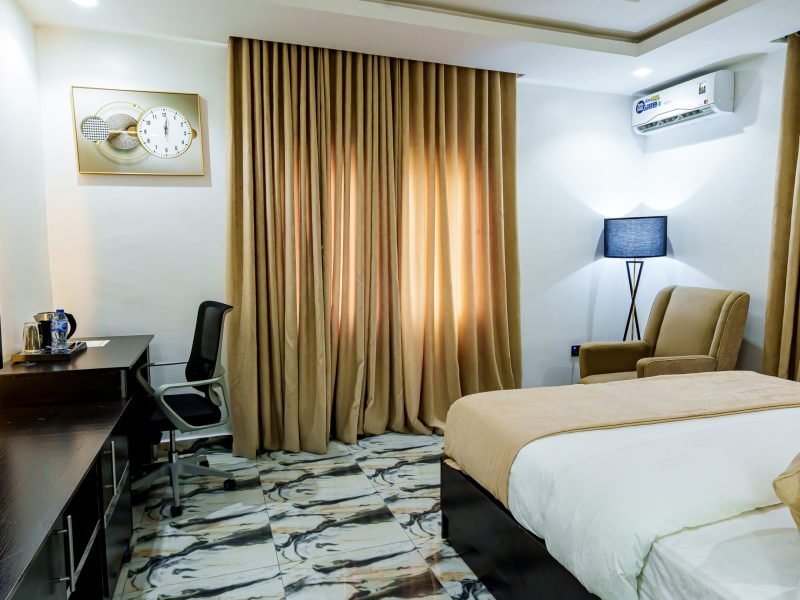 Exquisite Room