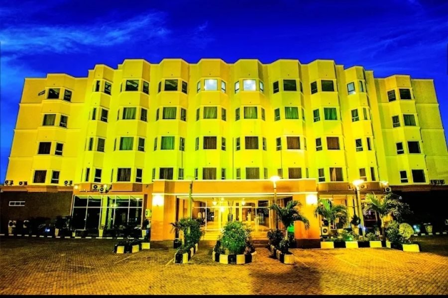 Genesis Reventon Hotel