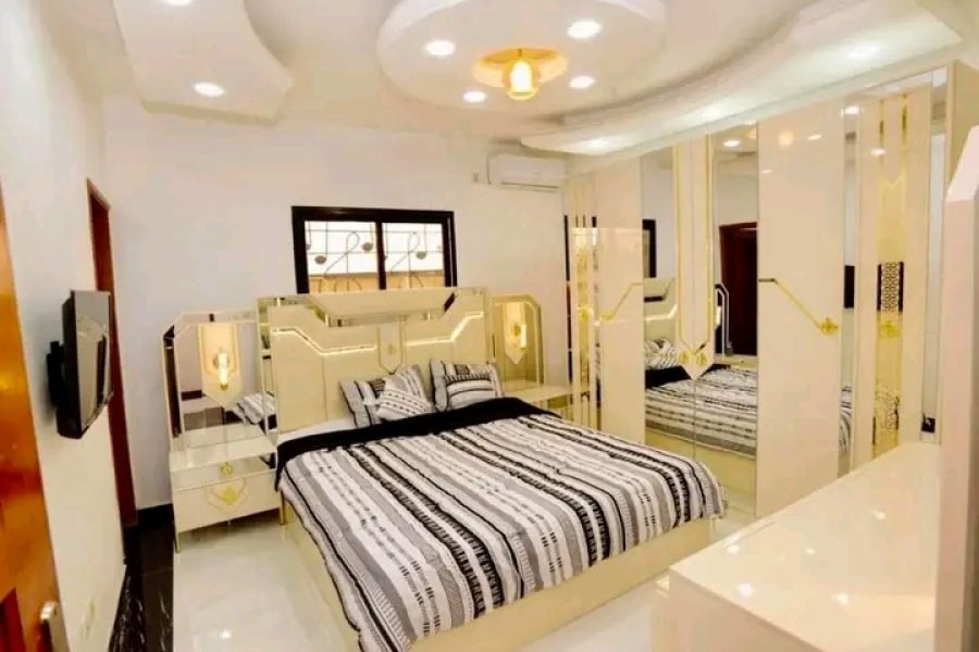 Skylight Residence