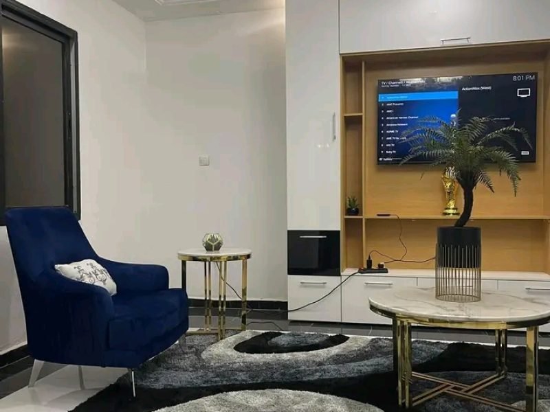 Studio Room