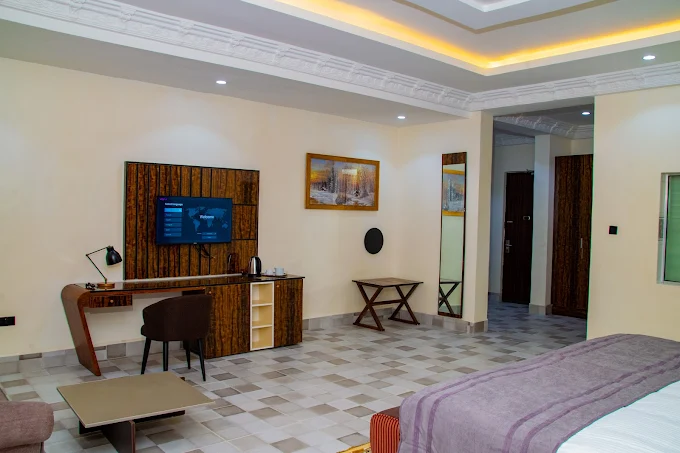 Super Executive Room