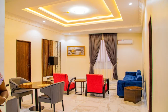 Governor’s Suite