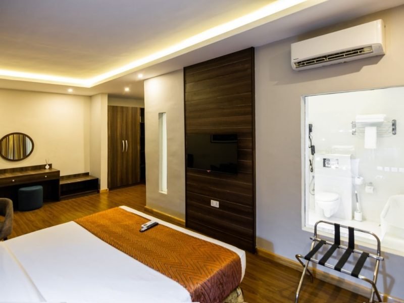 Executive Suite