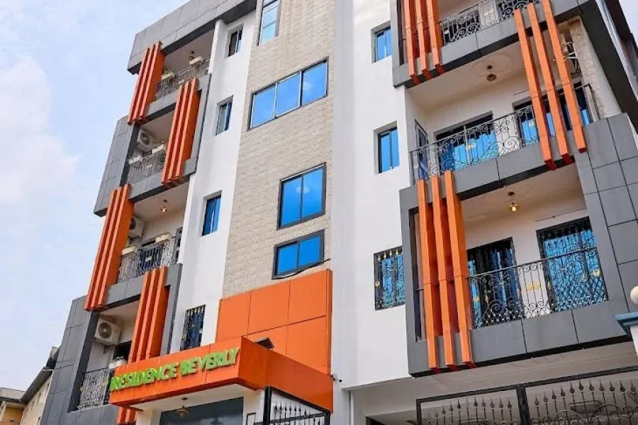 Residence Beverly, Studio