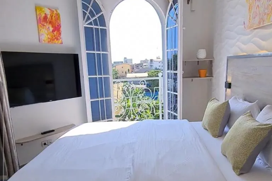 Dolce Vita Palacio Douala, Cameroon | Deluxe Room (9units)