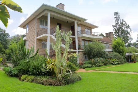 Zereniti House