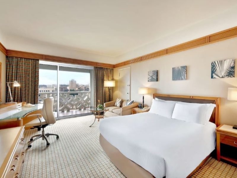 Queen Guest Room