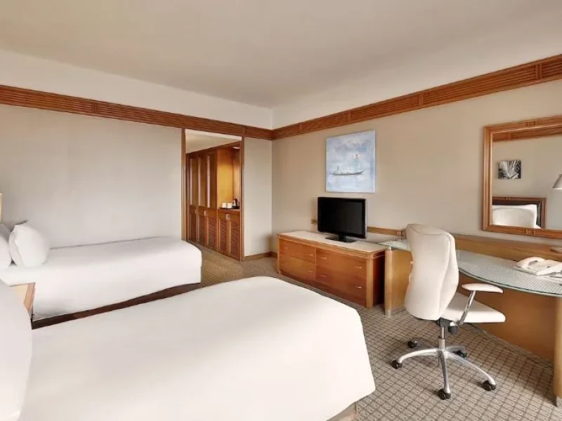 Family Gtd Connecting Room