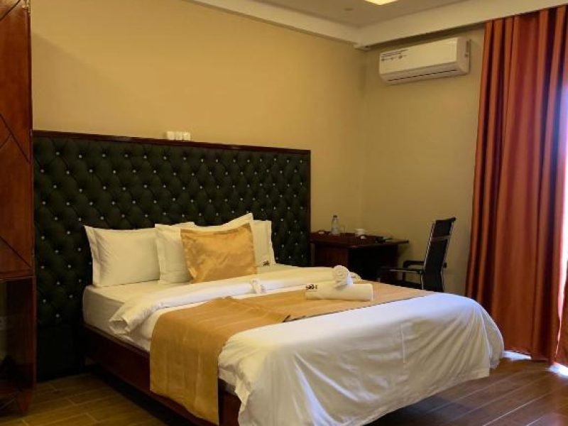 Deluxe Room With Jarcouzy
