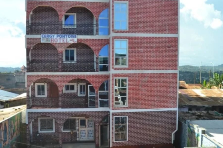 Cergy Pontoise Hotel Bafoussam