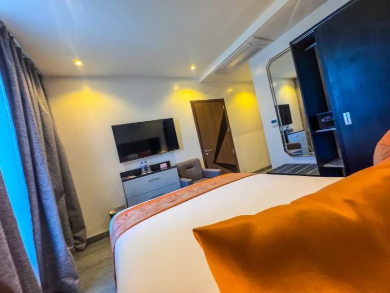 Double Deluxe Room