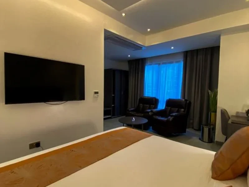 Executive Room