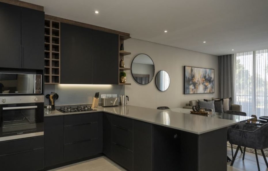 Lux Leisure Apartment Hotel