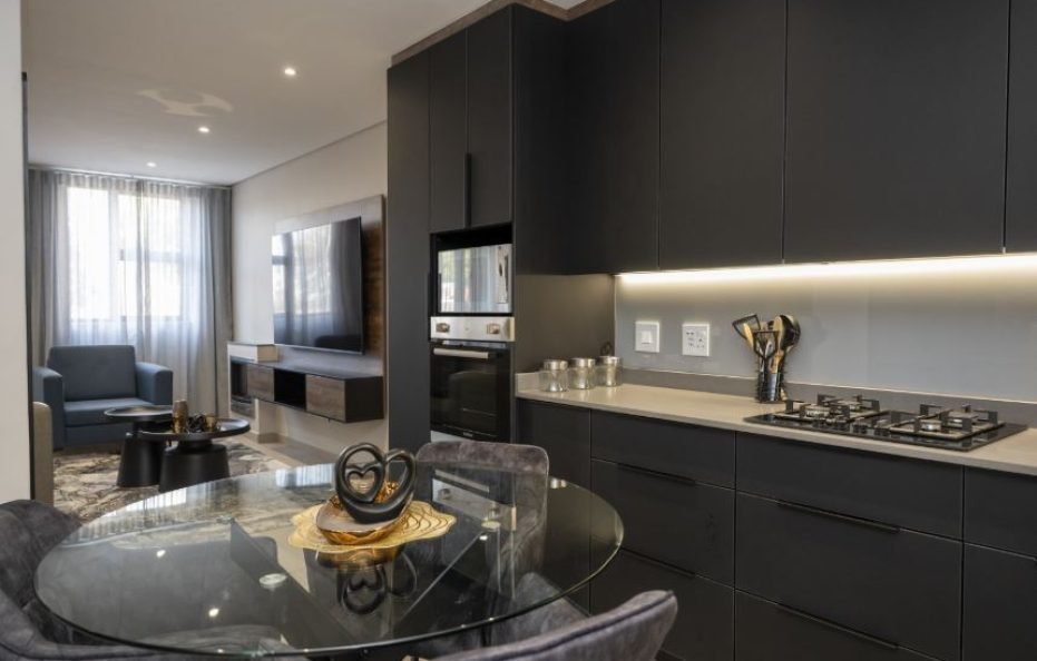 Lux Leisure Apartment Hotel