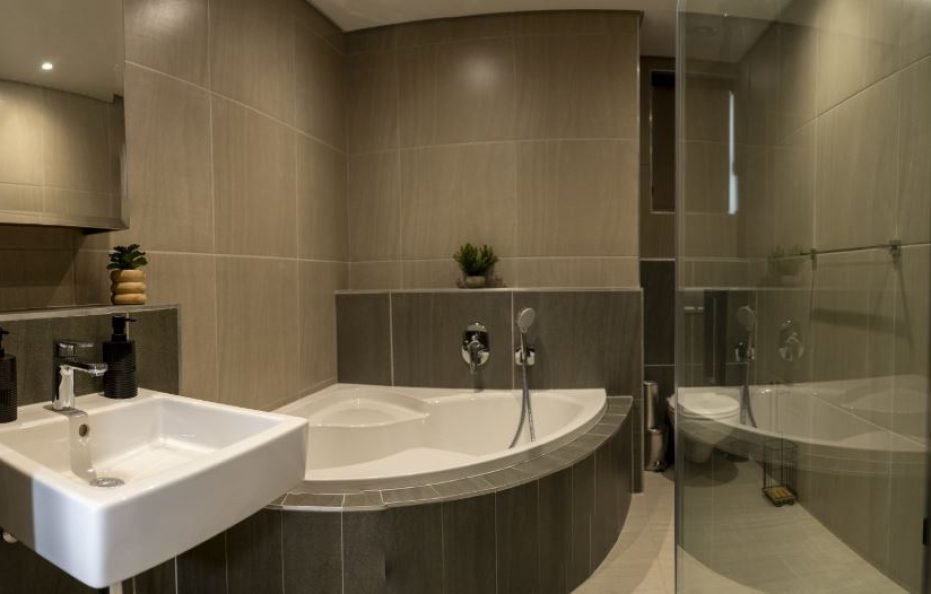 Lux Leisure Apartment Hotel