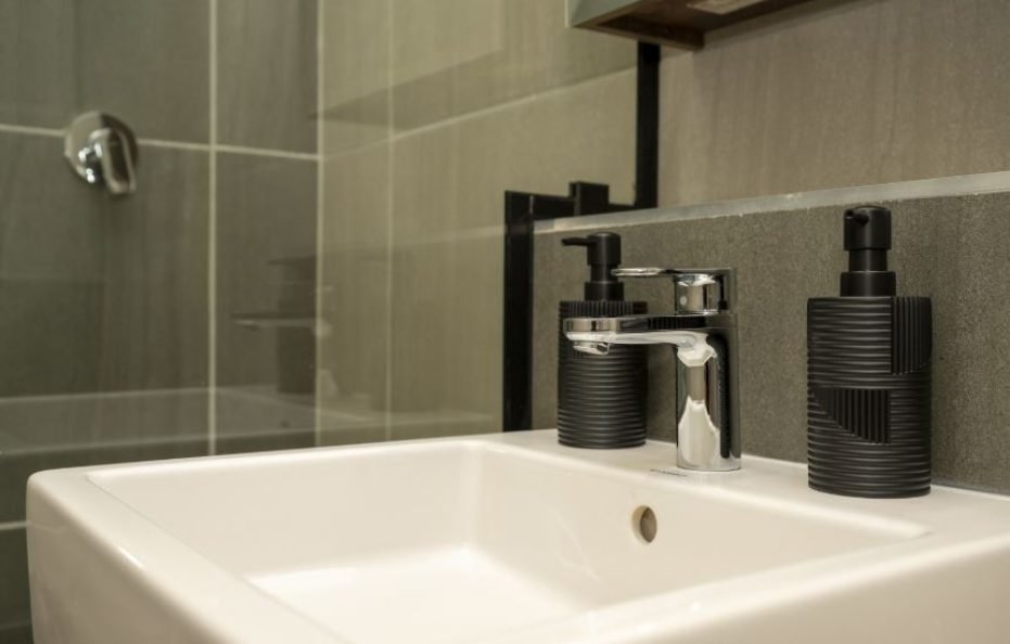 Lux Leisure Apartment Hotel