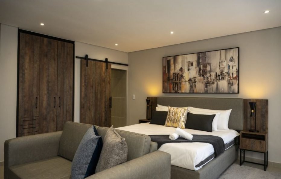 Lux Leisure Apartment Hotel