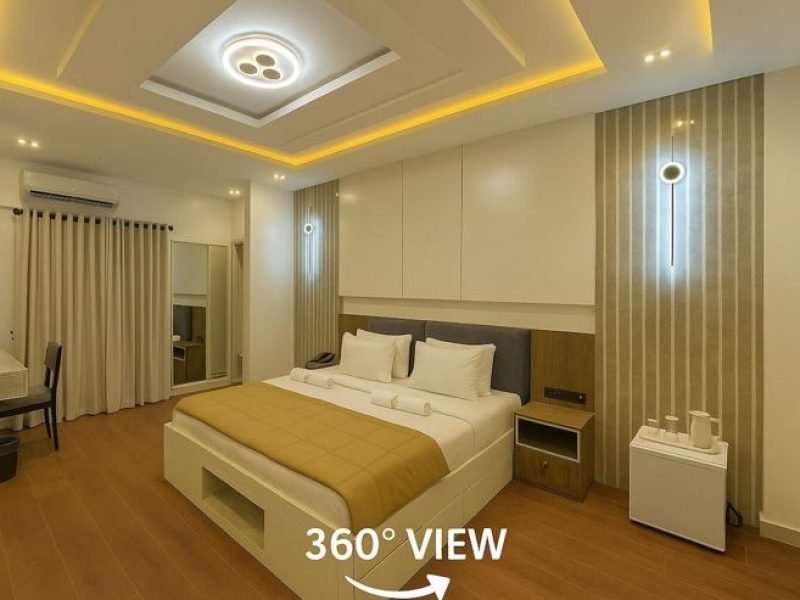 Grand Deluxe Room